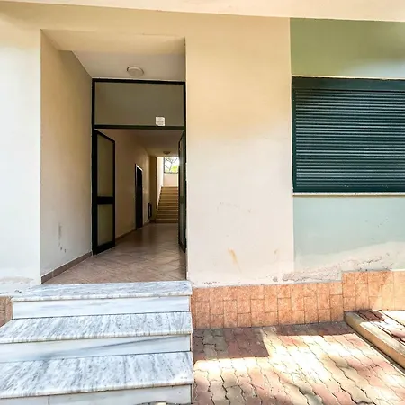 Apartament Mali I Robit *