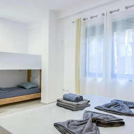 Apartament Mali I Robit Golem (Tirana)