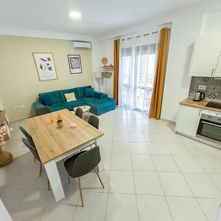 Apartament Mali I Robit Golem (Tirana)