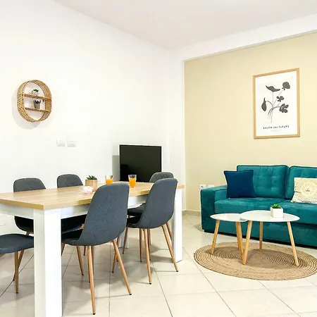 Apartament Mali I Robit